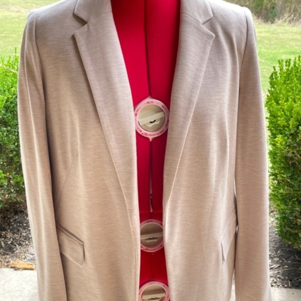 Chico's Pale Pink Jacket Size 0